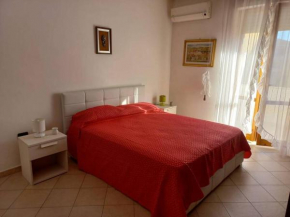 due passi dalla spiaggia